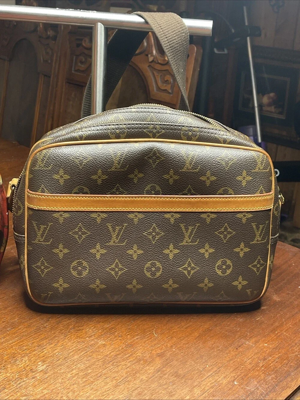 Authentic LOUIS VUITTON Reporter PM Monogram SP1012 Shoulder Bag